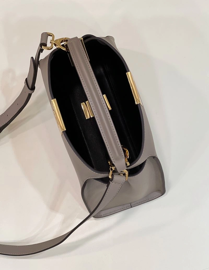 TravelReady Fendi Peekaboo Bags 57739