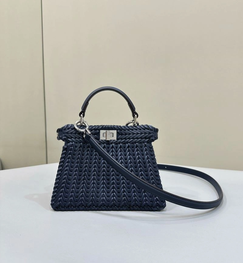 Fendi Peekaboo Bags MultiPurpose 57732