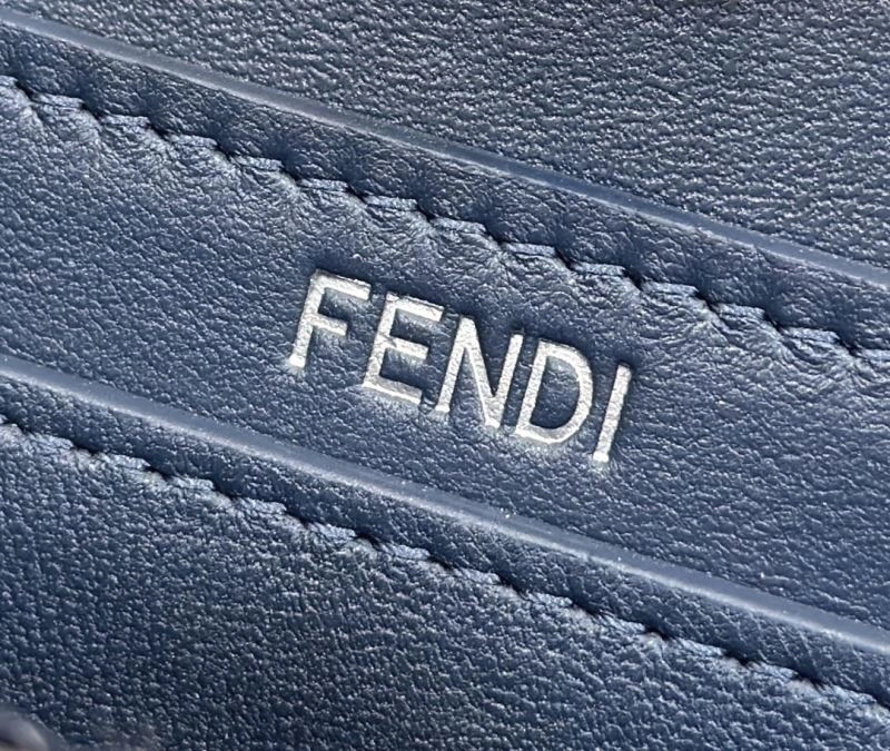 Fendi Peekaboo Bags MultiPurpose 57732