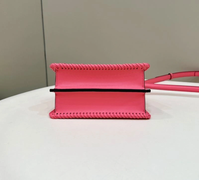 Modern Fendi Peekaboo Bags 57734
