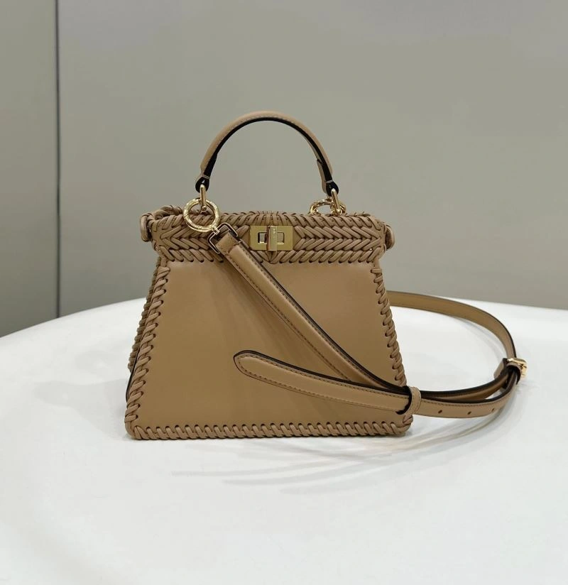 Fendi Peekaboo Bags Stretchable 57736