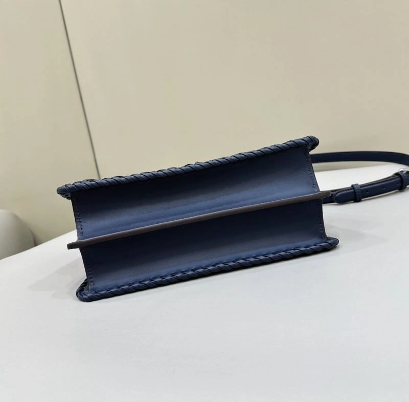 Fendi Peekaboo Bags Sleek 57773