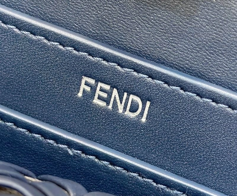 Fendi Peekaboo Bags Sleek 57773