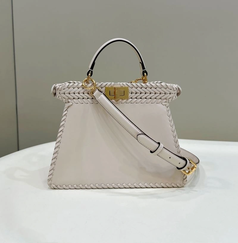 Fendi Peekaboo Bags Fashionable 57730