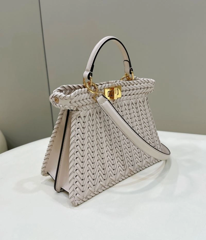 Fendi Peekaboo Bags Fashionable 57730