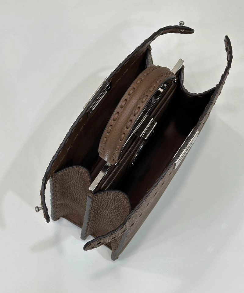 Stylish Fendi Peekaboo Bags 57740