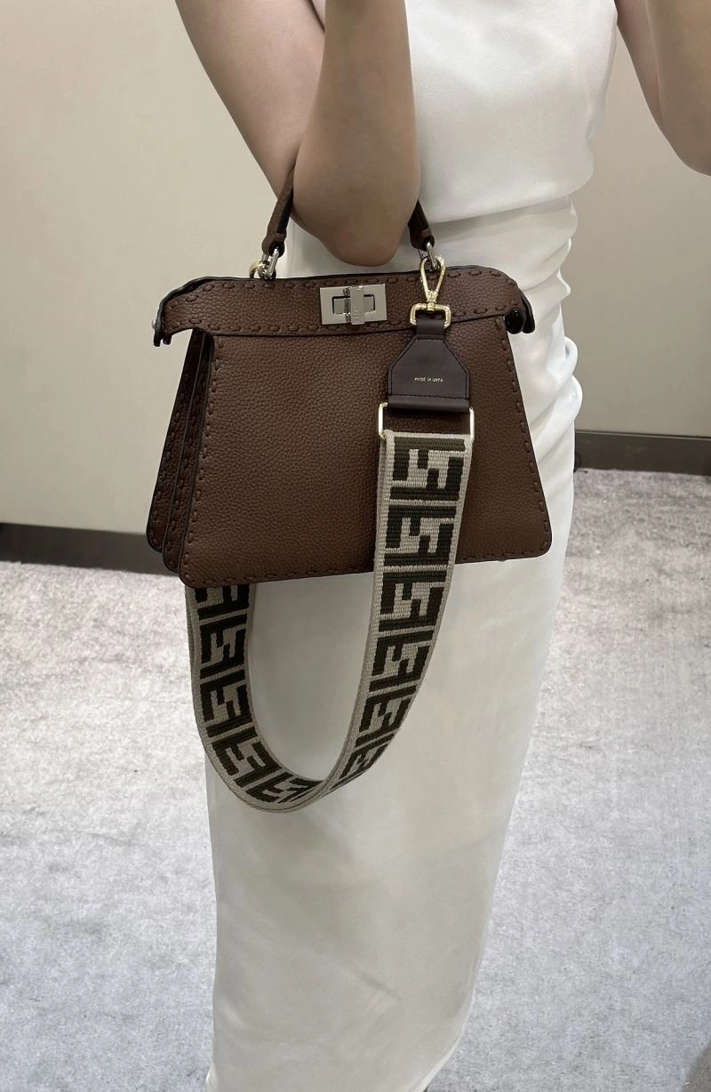 Stylish Fendi Peekaboo Bags 57740