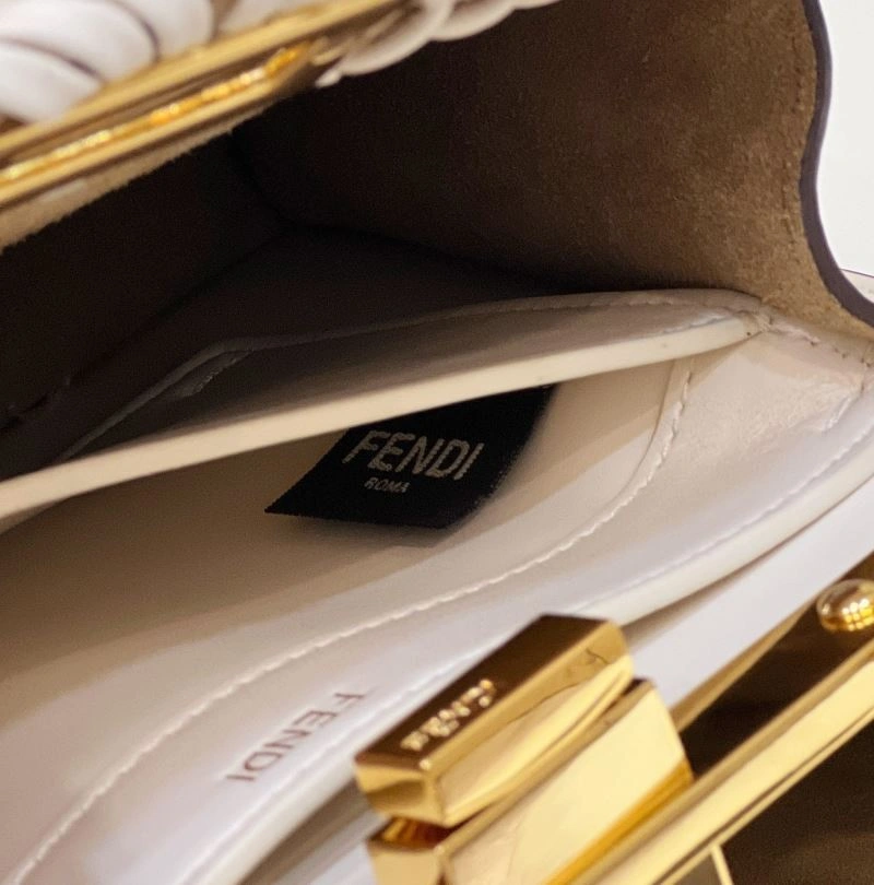 Durable Fendi Peekaboo Bags 57735