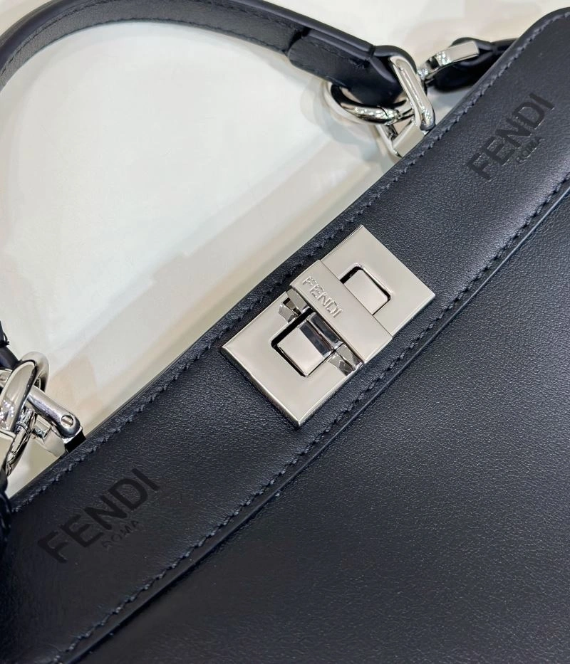 Fendi Peekaboo Bags MultiPurpose 57762