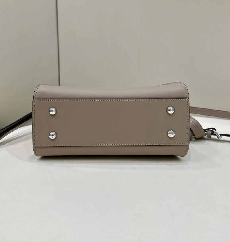 Fendi Peekaboo Bags AllSeason 57764