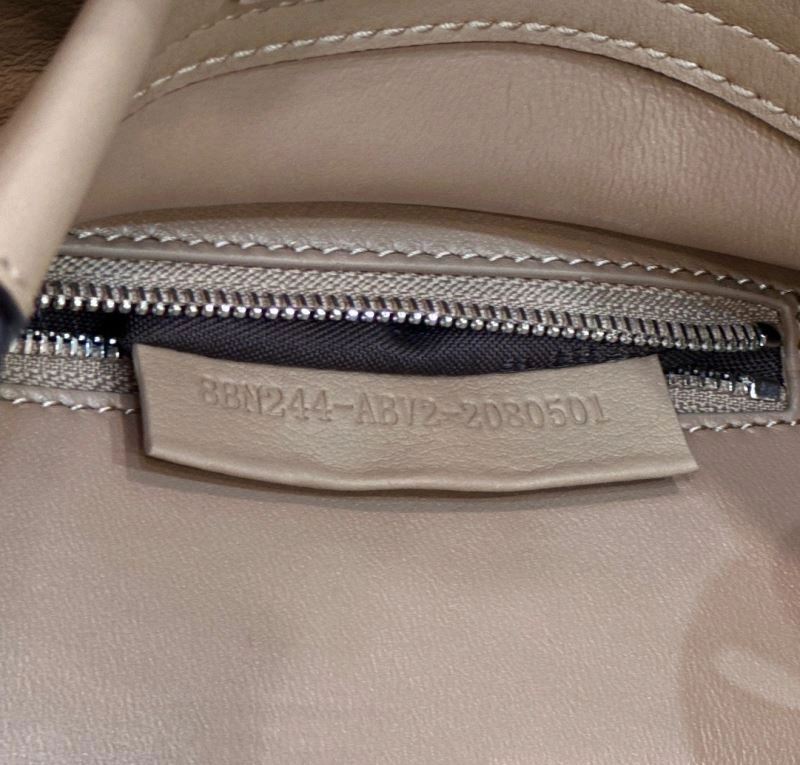 Fendi Peekaboo Bags AllSeason 57764
