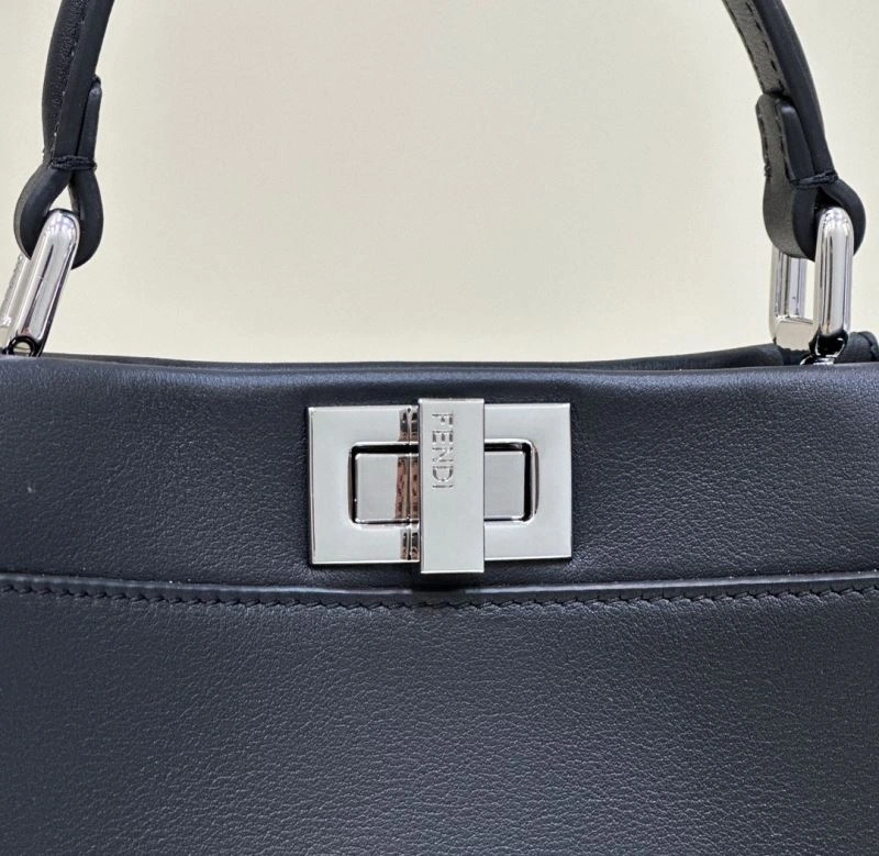 Breathable Fendi Peekaboo Bags 57763