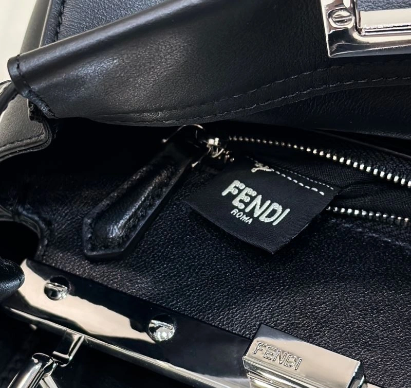 Breathable Fendi Peekaboo Bags 57763