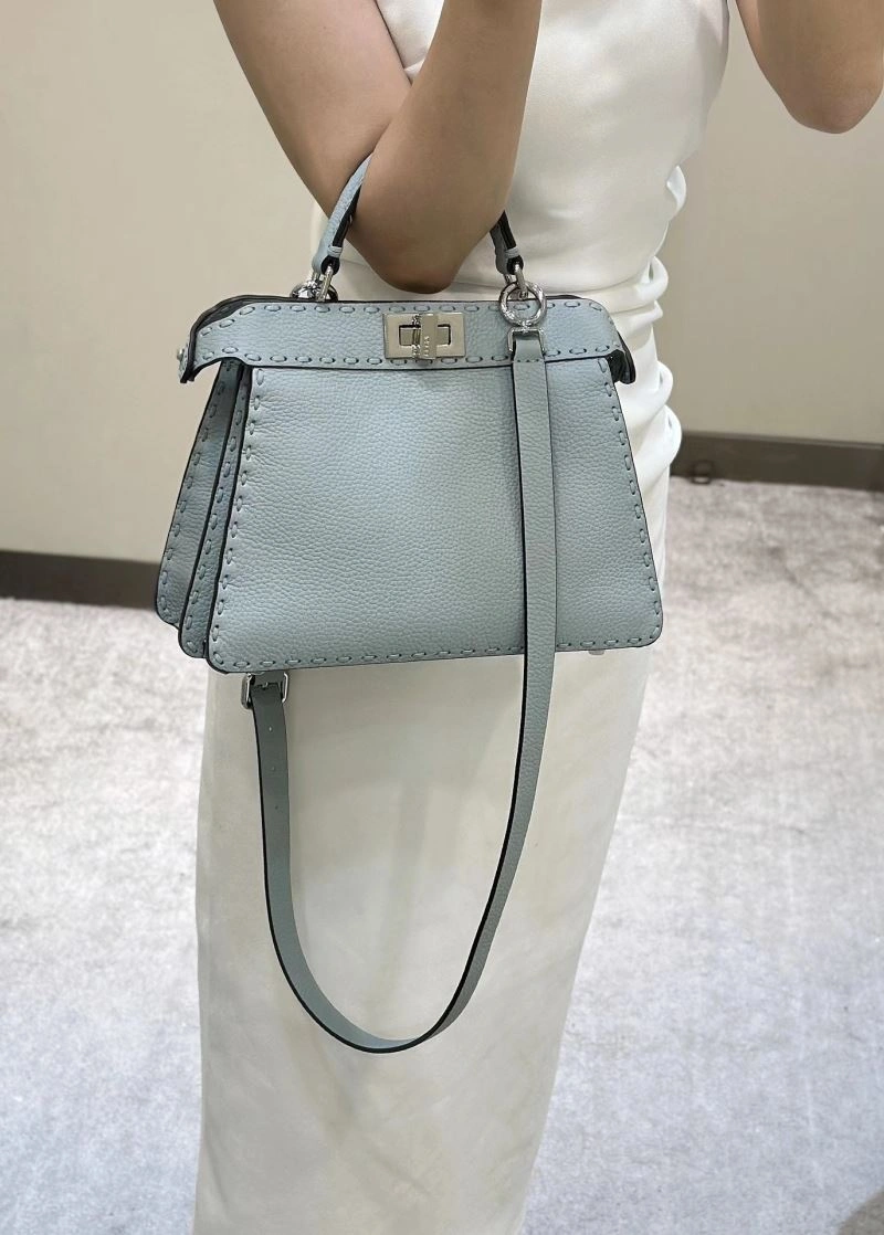 Fendi Peekaboo Bags Stretchable 57728