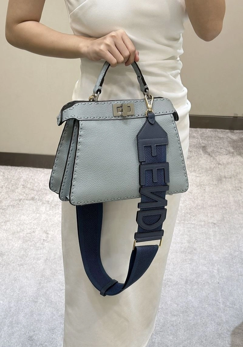 Fendi Peekaboo Bags Stretchable 57728