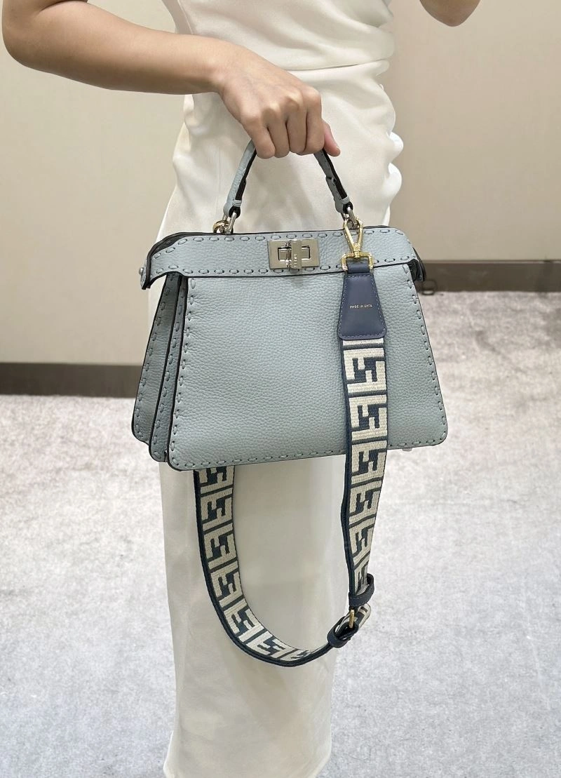 Fendi Peekaboo Bags Stretchable 57728