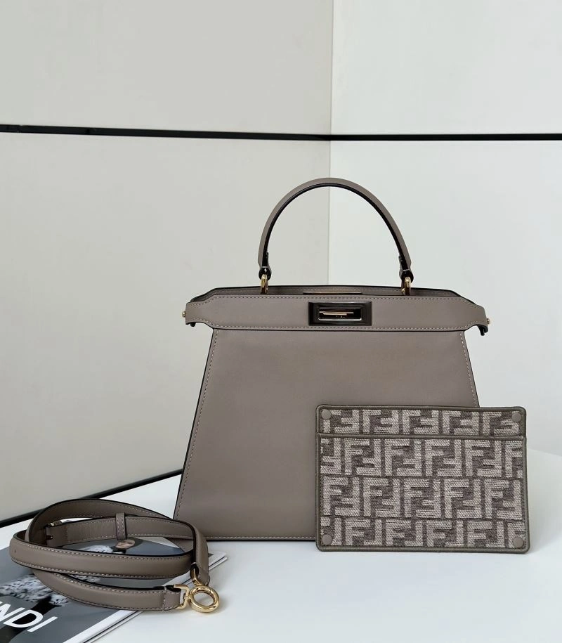 Resilient Fendi Peekaboo Bags 57726