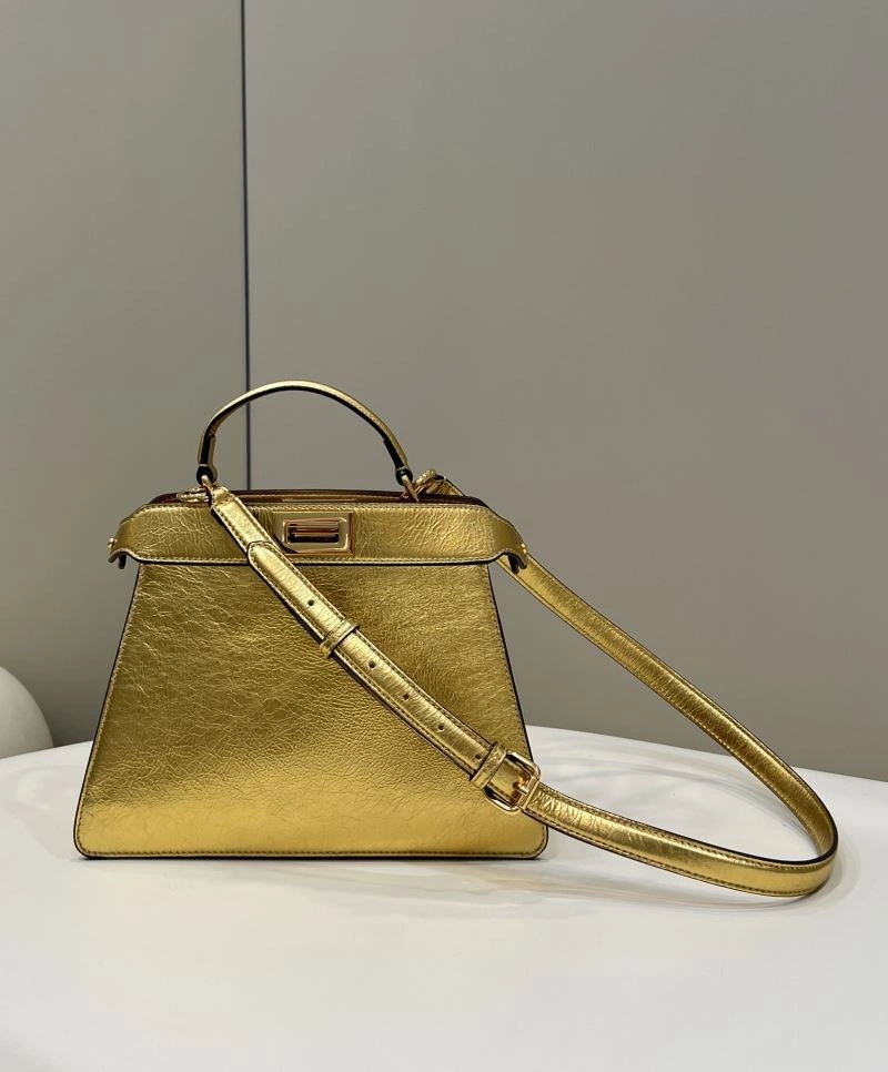 Fendi Peekaboo Bags Trendsetting 57721