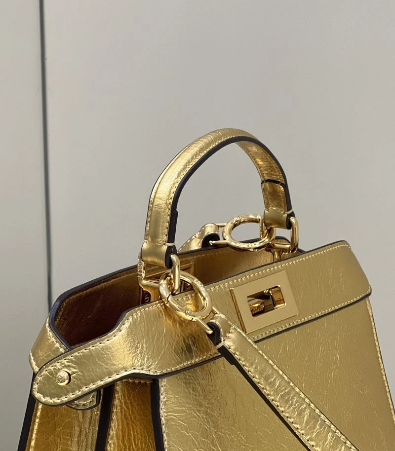 Fendi Peekaboo Bags Trendsetting 57721