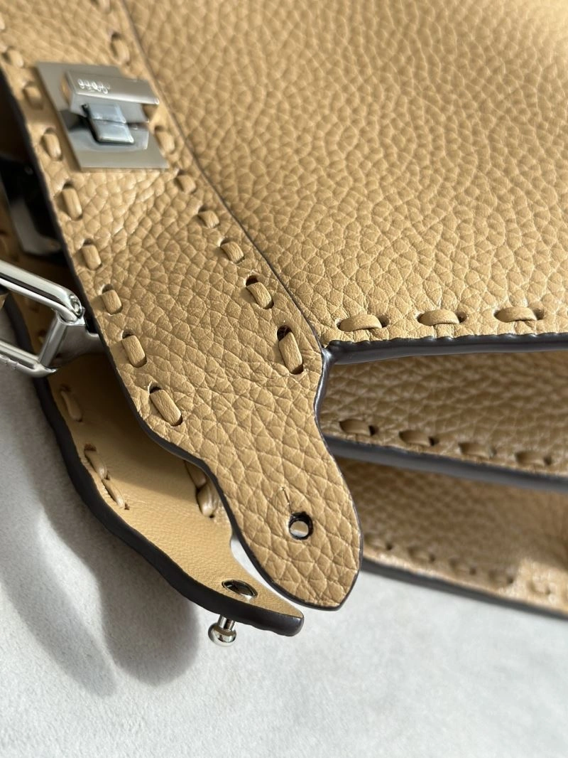 Compact Fendi Peekaboo Bags 57712