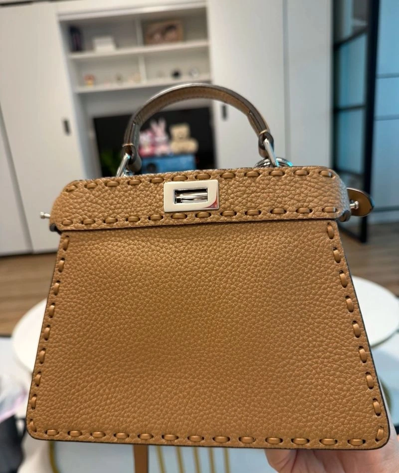 Compact Fendi Peekaboo Bags 57712