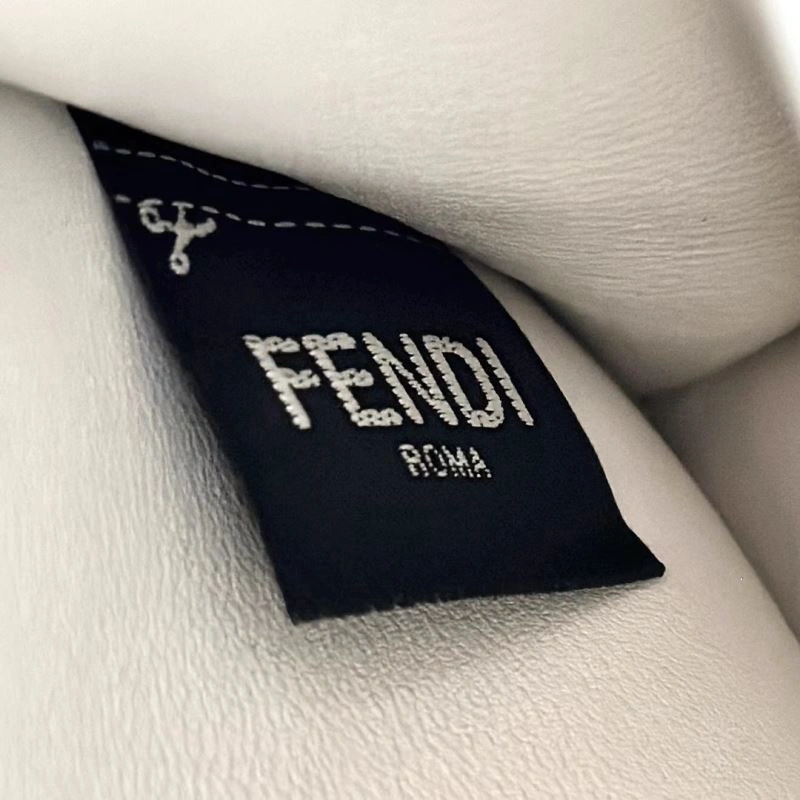 Fendi Peekaboo Bags Trendy 57708