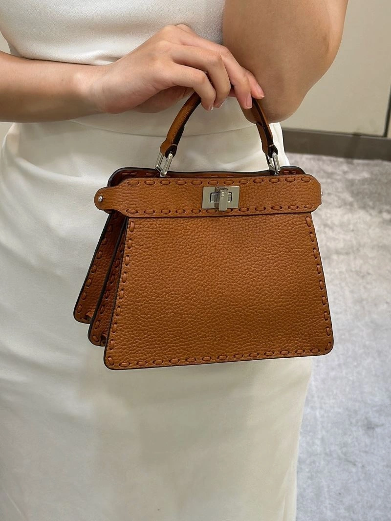 Sophisticated Fendi Peekaboo Bags 57711