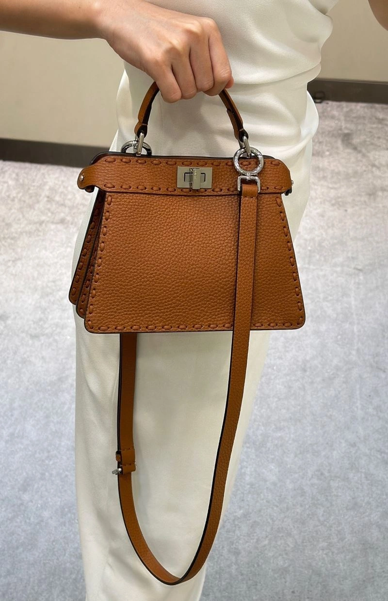 Sophisticated Fendi Peekaboo Bags 57711