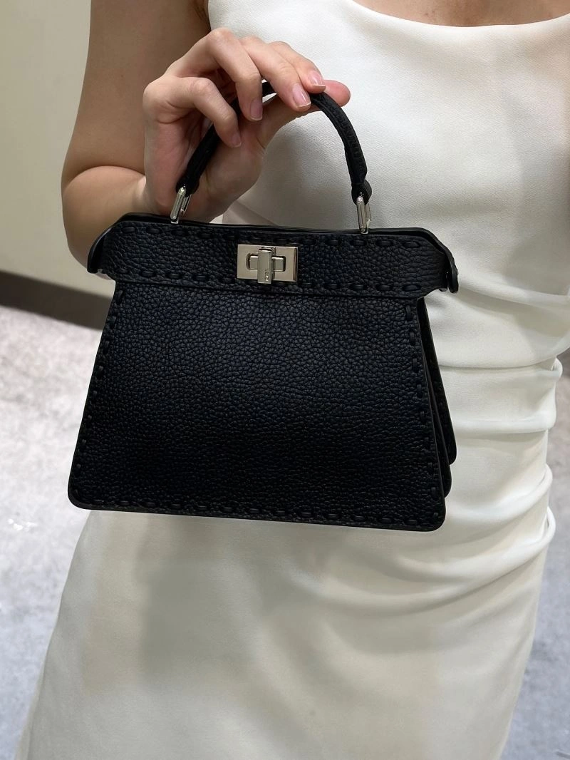 Fendi Peekaboo Bags Comfortable 57709