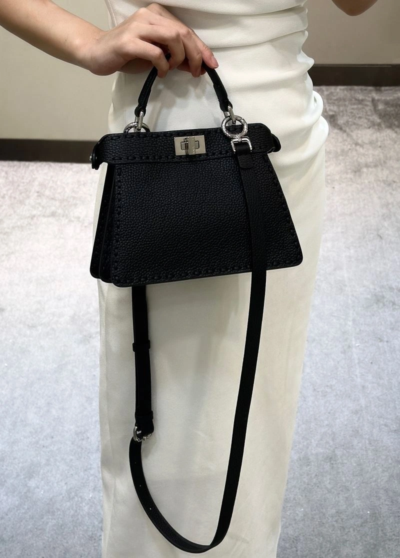Fendi Peekaboo Bags Comfortable 57709