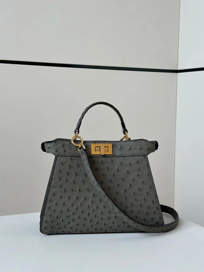Lightweight Fendi Peekaboo Bags 57691