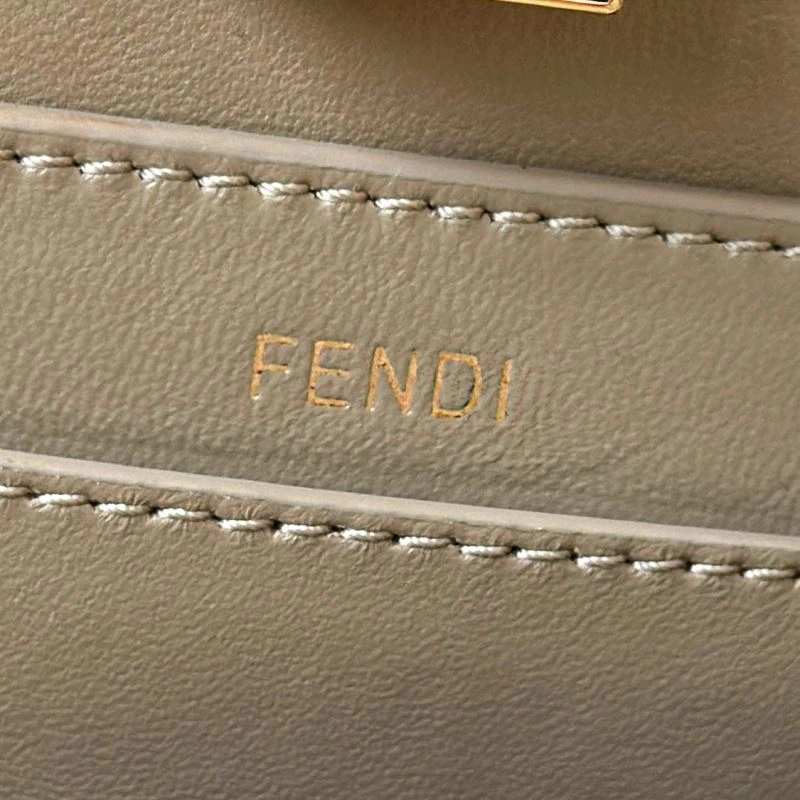 Fendi Peekaboo Bags DailyWear 57694