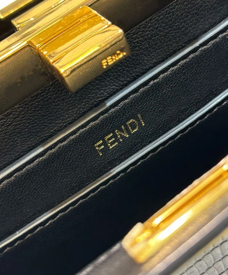 Fendi Peekaboo Bags MultiPurpose 57695