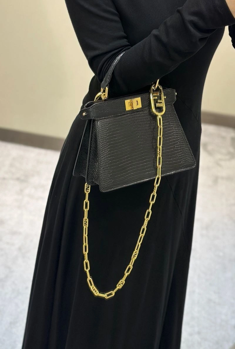 Fendi Peekaboo Bags MultiPurpose 57695