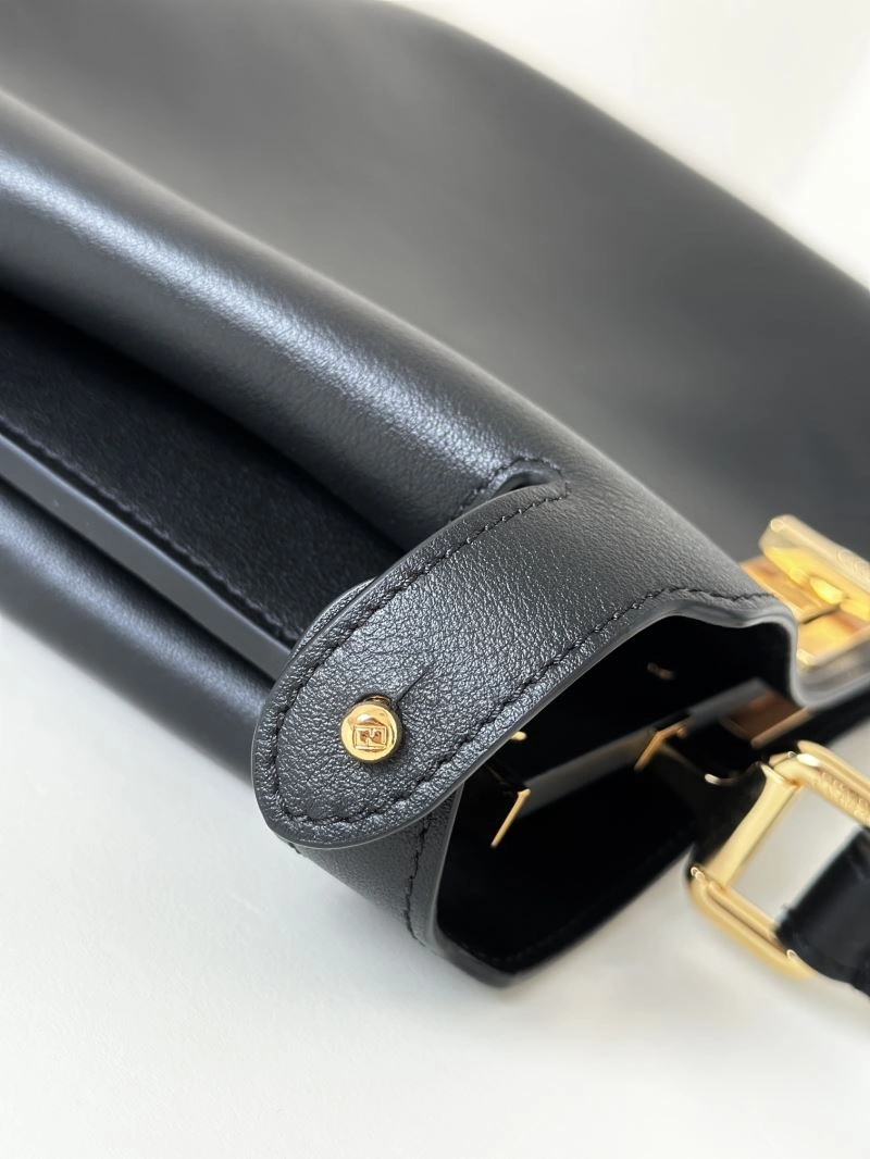 Fendi Peekaboo Bags TechFriendly 57688