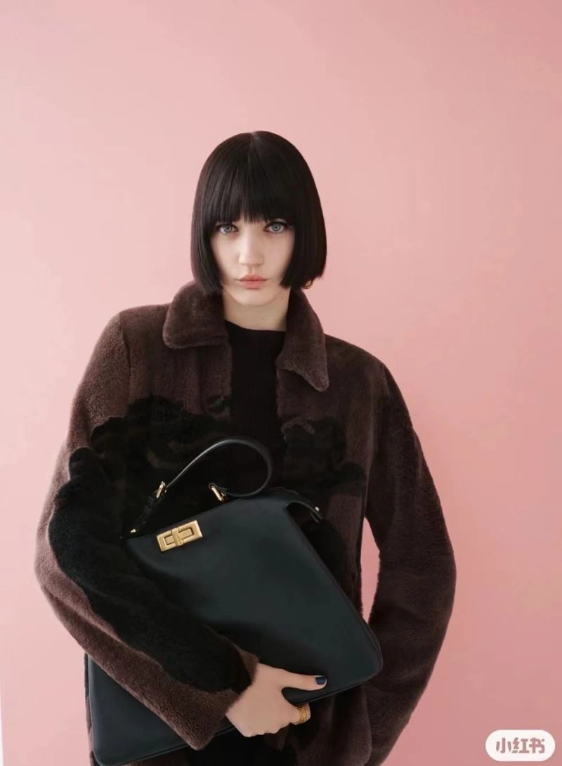 Fendi Peekaboo Bags TechFriendly 57688