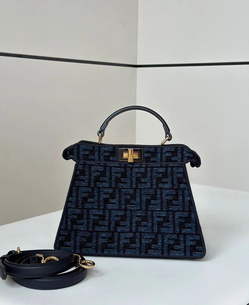 Lightweight Fendi Peekaboo Bags 57722