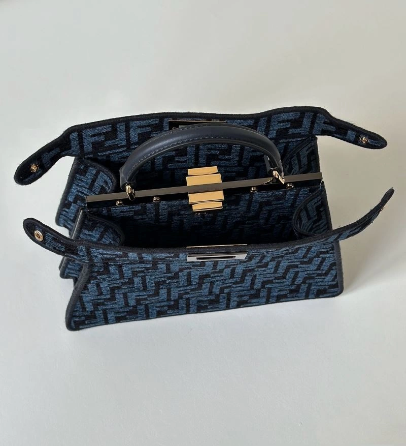 Lightweight Fendi Peekaboo Bags 57722