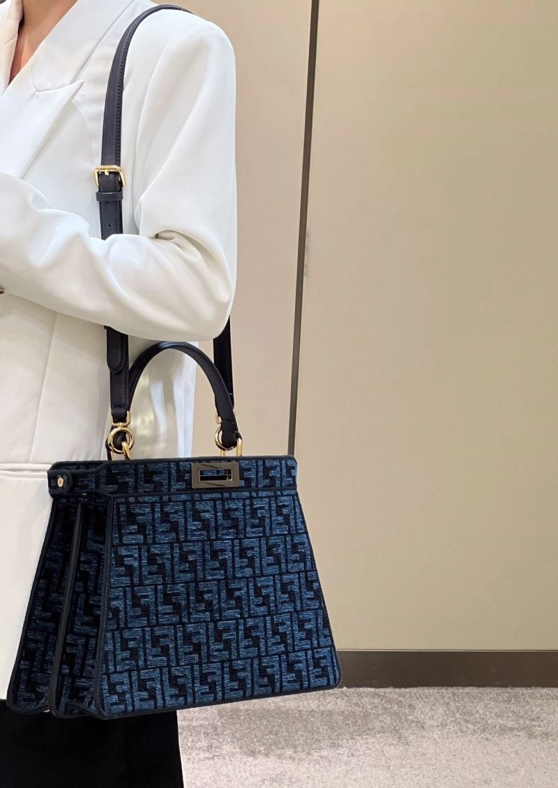 Fendi Peekaboo Bags HighQuality 57680