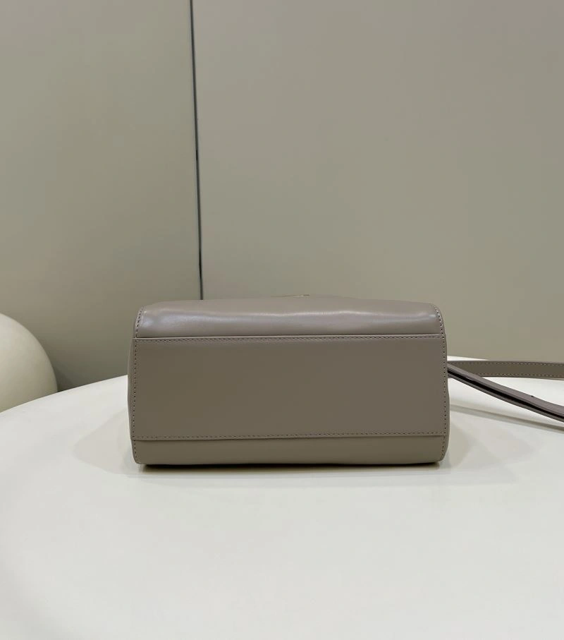 Durable Fendi Peekaboo Bags 57669