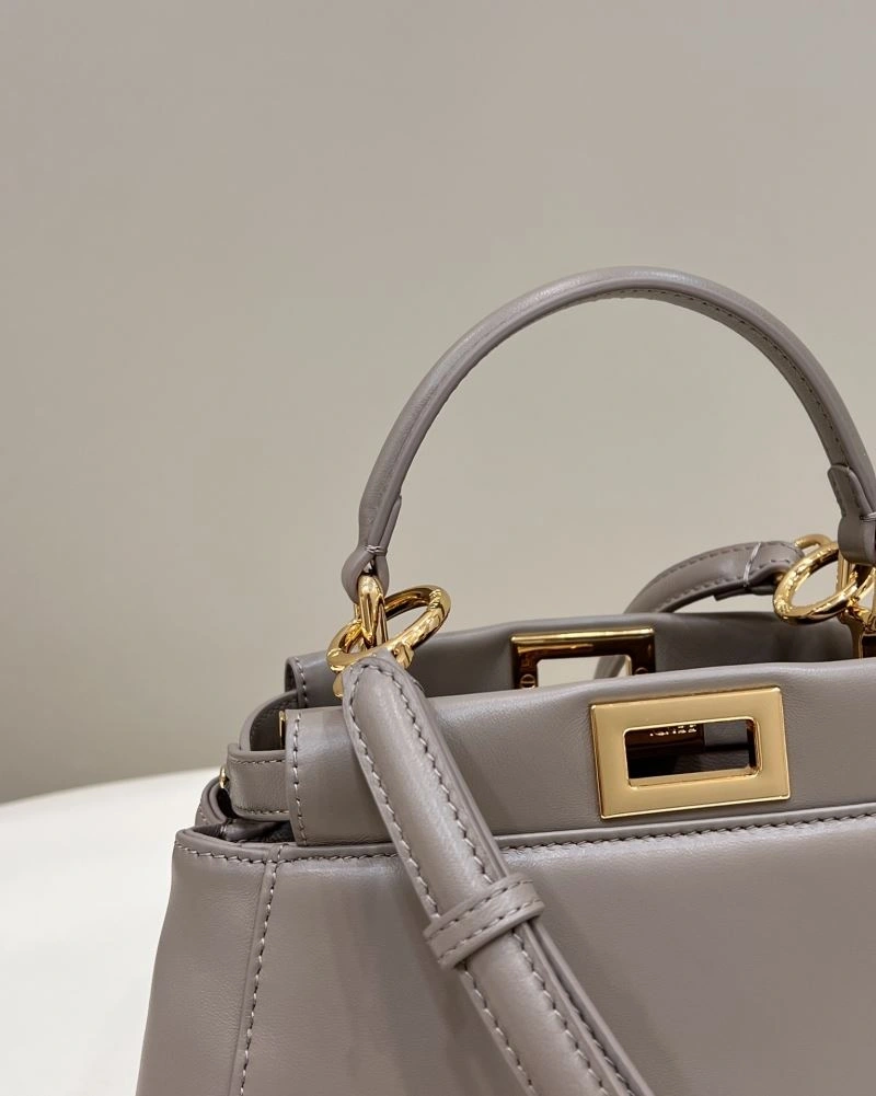Durable Fendi Peekaboo Bags 57669