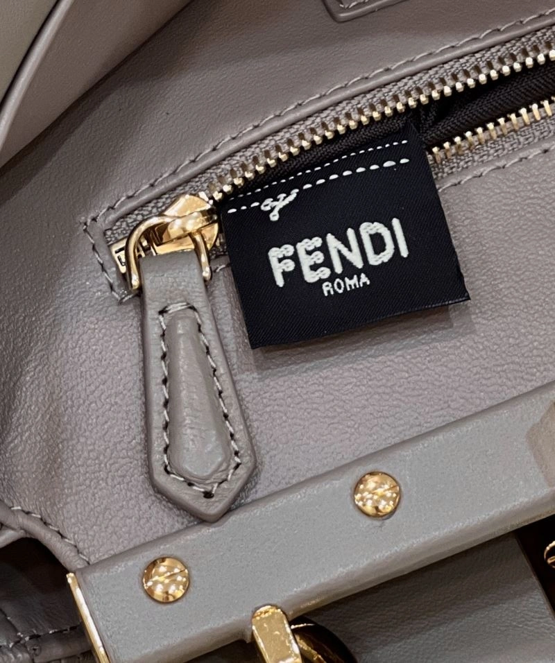 Durable Fendi Peekaboo Bags 57669