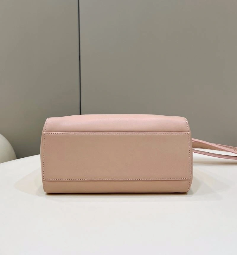 WrinkleFree Fendi Peekaboo Bags 57670