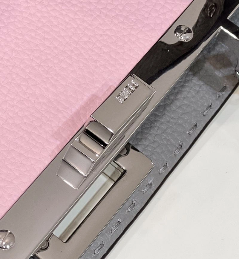 Fendi Peekaboo Bags Unique 57678
