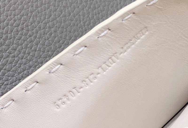 Fendi Peekaboo Bags Unique 57678