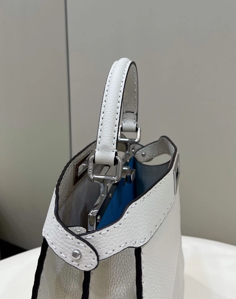 Timeless Fendi Peekaboo Bags 57679