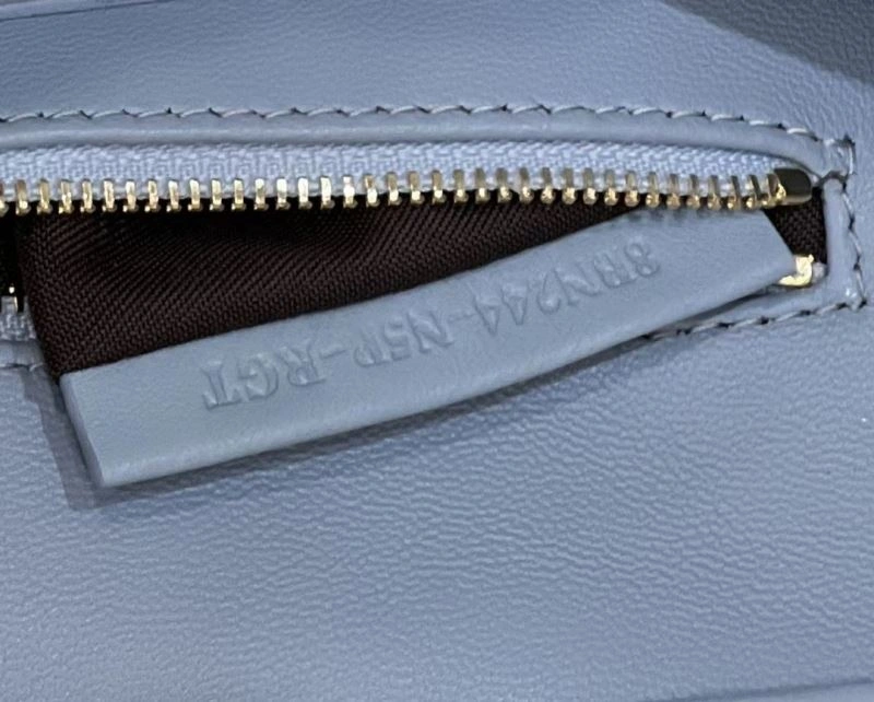 Fendi Peekaboo Bags Trendy 57676
