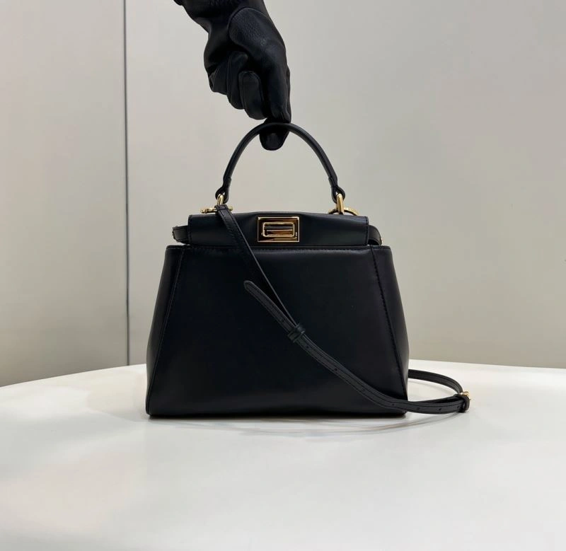 Sporty Fendi Peekaboo Bags 57674
