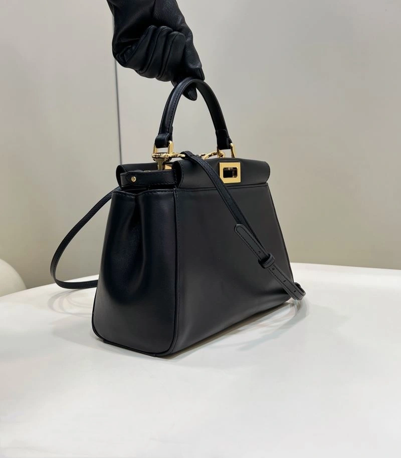 Sporty Fendi Peekaboo Bags 57674