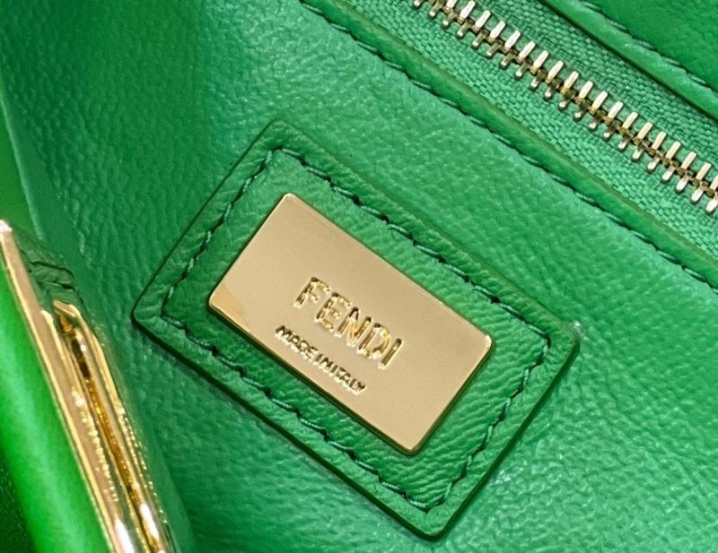 Fendi Peekaboo Bags Supportive 57675